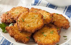 Для тіста знадобиться цибуля