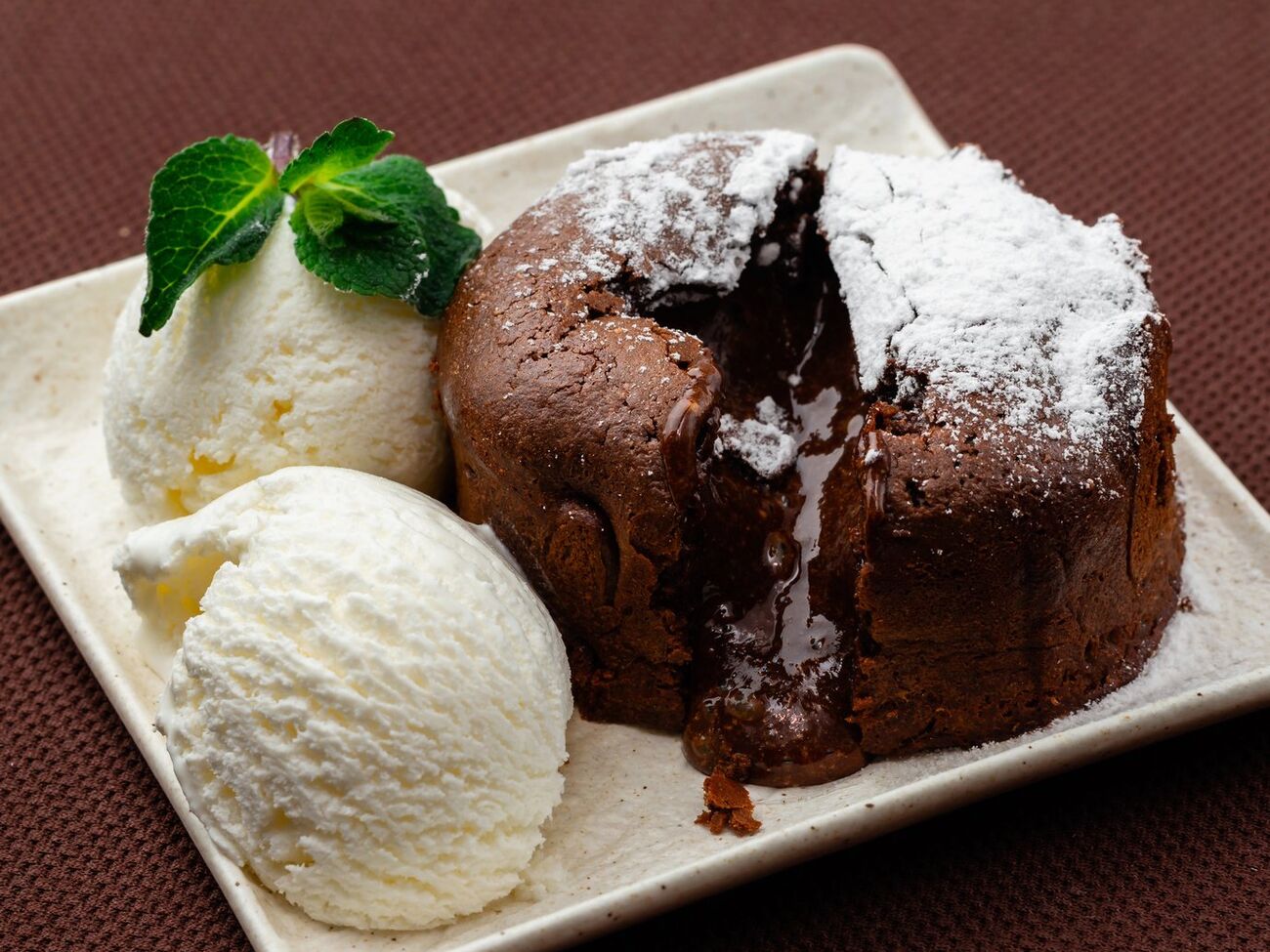 Для десерта понадобятся 3 ст. л. Nutella