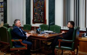 По словам Зеленского, Кислица продолжит работу в переговорном процессе