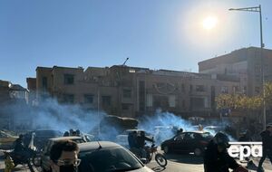 Сообщают о восьми погибших протестующих