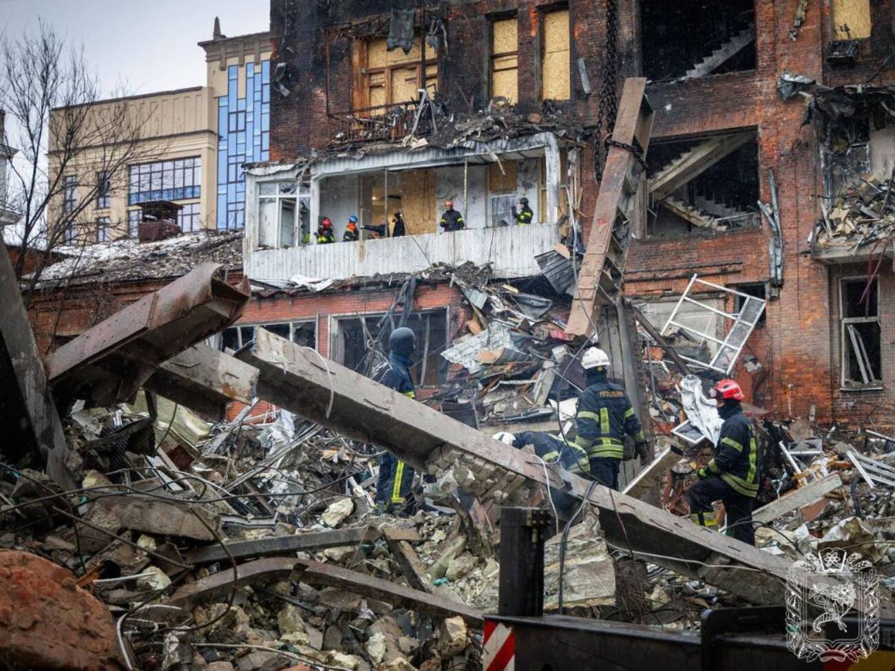 Рятувально-пошукова операція ще триває, наголосив Терехов