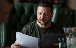 Онлайн-голосування могло б стати рішенням для військових на фронті і громадян за кордоном, вважає президент