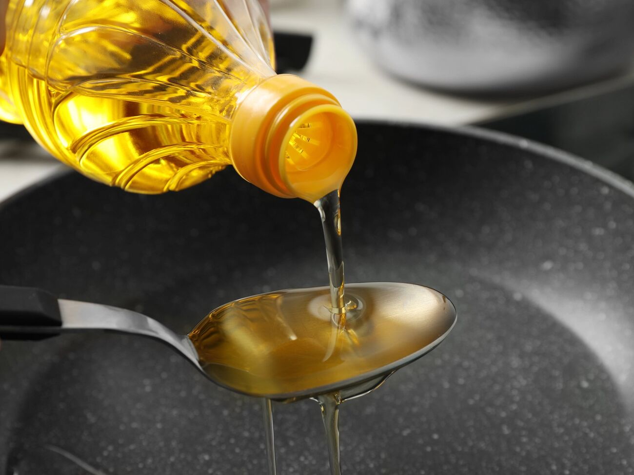 Масло при жарке не будет брызгать