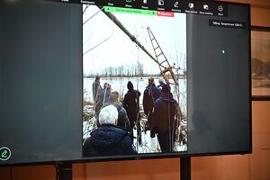 Паводок подмыл опору газопровода