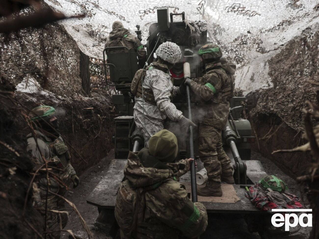 Количество боев на фронте за сутки возросло более чем вдвое