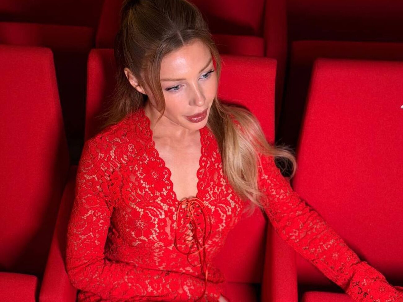 Тіна Кароль народилася 1985 року