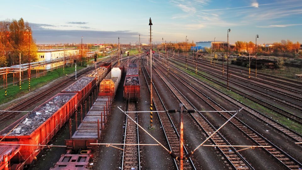 Перевозка черных металлов по железной дороге продемонстрировала рост в 2025 году