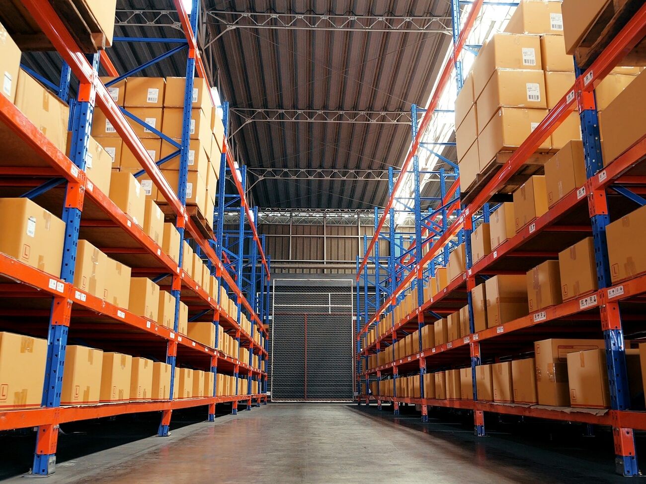 Окрім ліків, ідеться про запас товарів першої потреби – хліб, воду, засоби гігієни, дитяче харчування