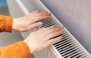 Людям не мають нараховувати оплату за послуги, яких не було, зазначив президент України