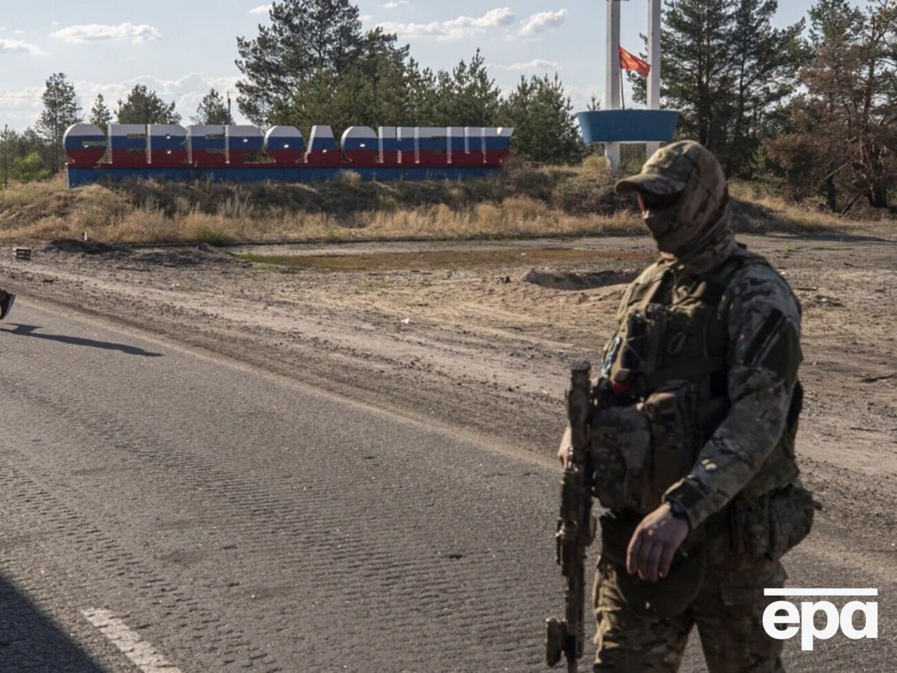 "Атеш": у школі Сіверськодонецька ймовірні співробітники ФСБ у цивільному вимагали від педагогів інформацію про батьків