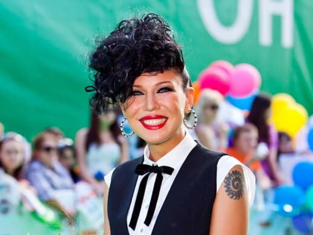 Із російським паспортом Йолка вийшла заміж за одесита