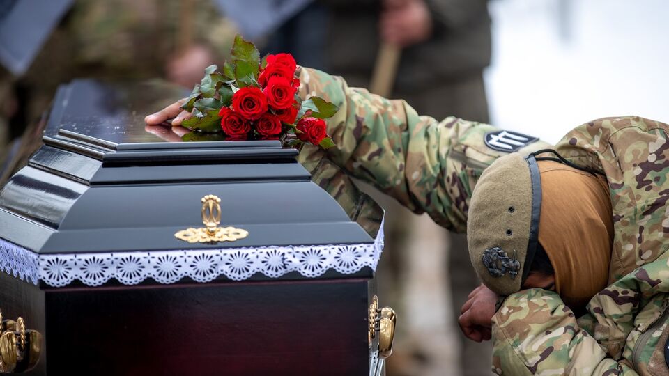 Суд постановил изъять землю у кладбища