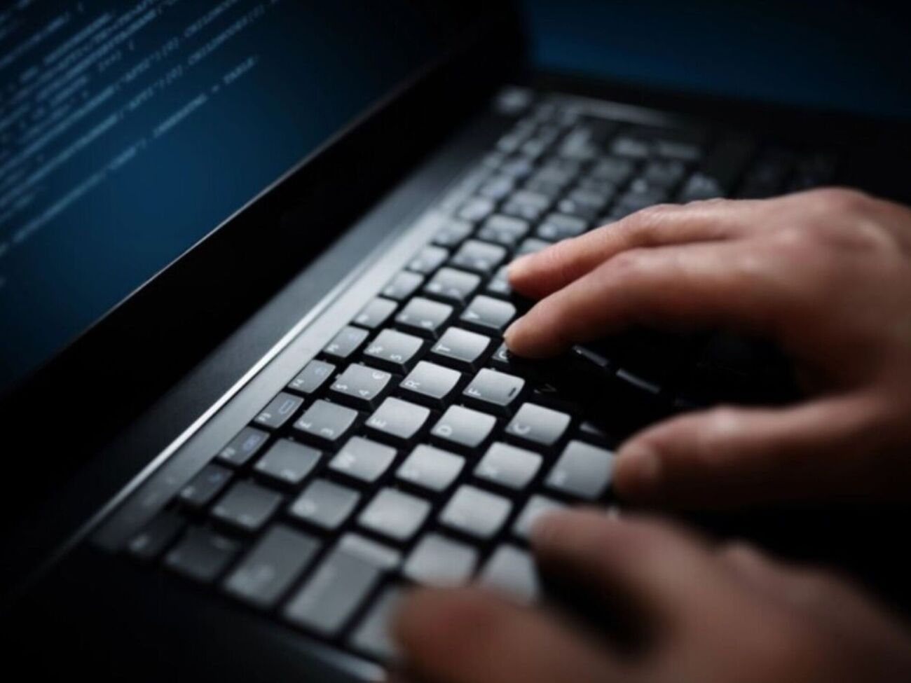 В отчете CERT говорится, что за атаками может стоять, в частности, команда хакеров под псевдонимами Berserk Bear и Dragonfly