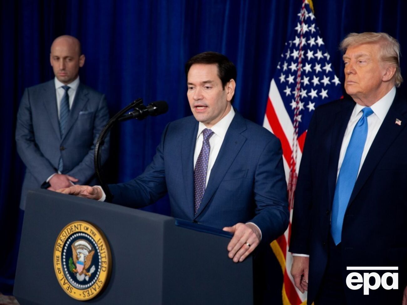 Госсекретарь США всю свою карьеру критиковал Мадуро