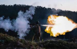 Силы обороны продолжают держать оборону города