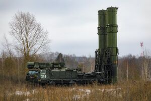 РФ поставила Венесуэле два дивизиона ЗРК С-300ВМ, сообщили СМИ