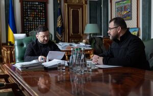 Зеленский провел совещание с министром внутренних дел Украины Игорем Клименко