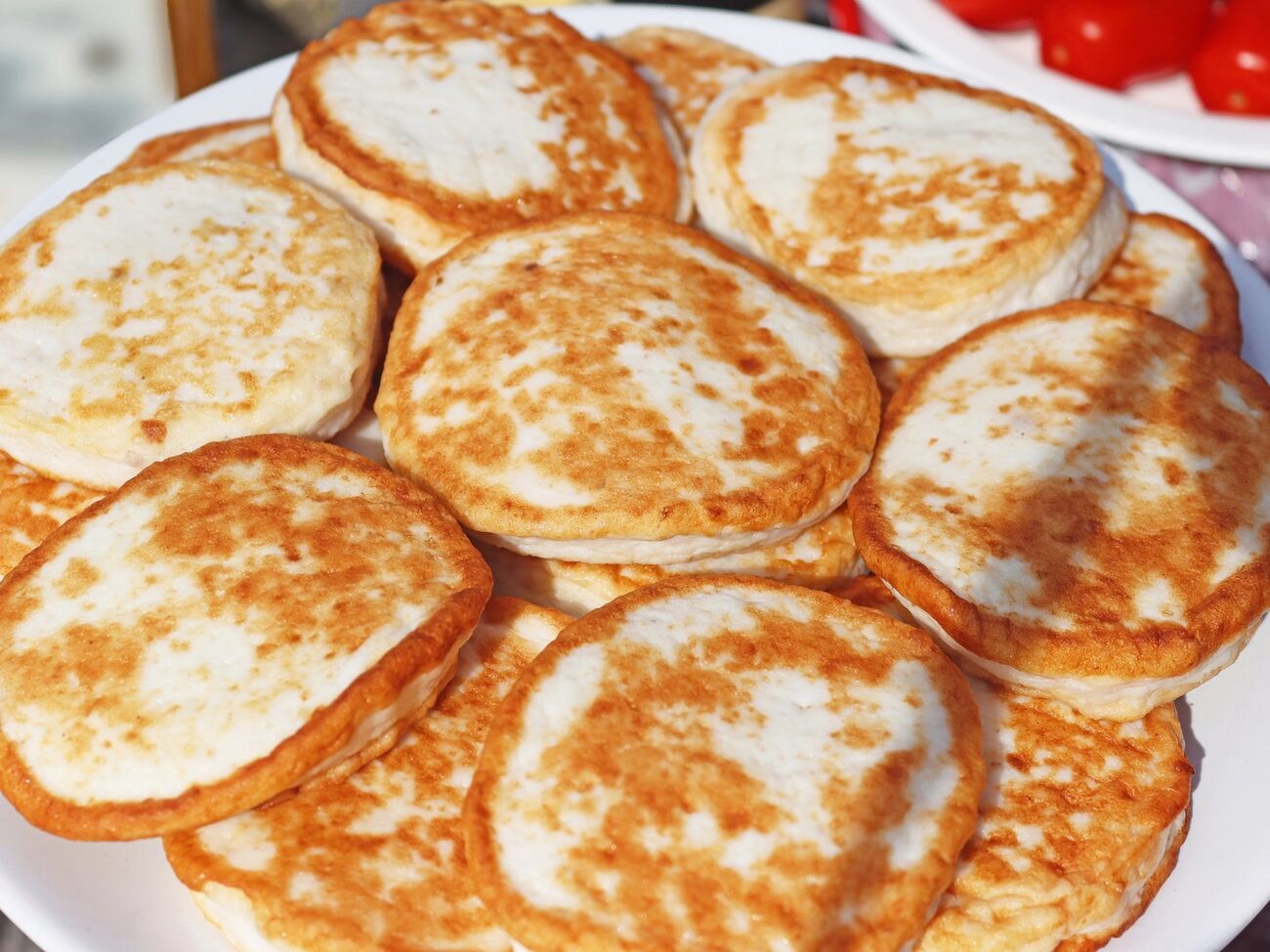 Для оладий возьмите йогурт без добавок