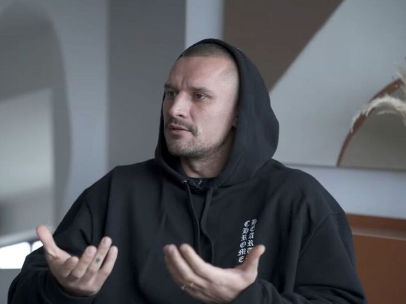 Цимбалюк заявил, что была лишь одна участница на проекте, которая реально любила его