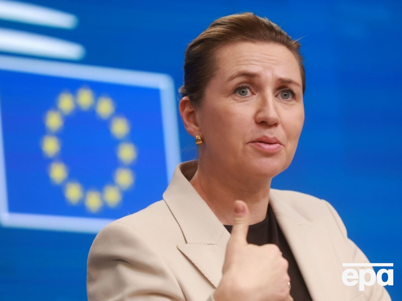 Фредериксен: "Я настоятельно призываю США прекратить угрозы в адрес исторически близкого союзника"