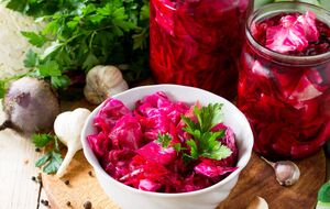 Капуста маринується дві години