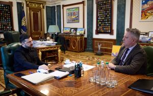 Кислица будет продолжать участвовать в переговорном процессе на новой должности