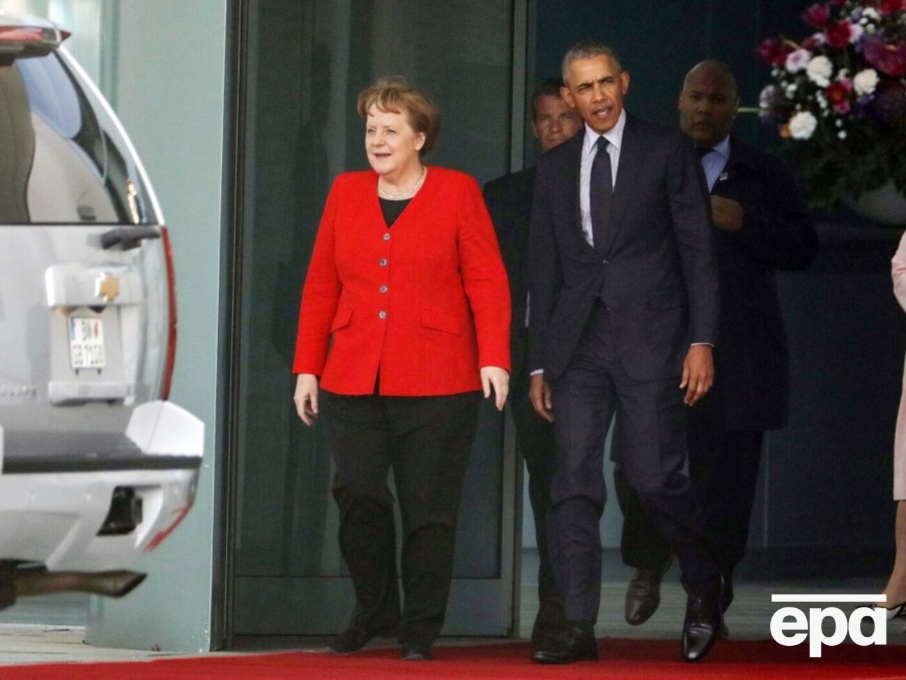 Розвідка змогла перехоплювати розмови Обами через уразливість шифрування комунікацій літака