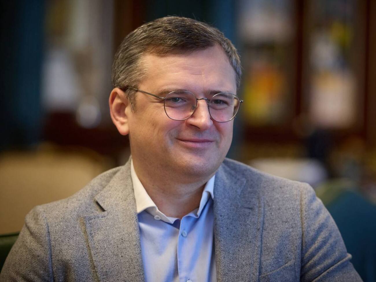 Зеленский хочет видеть Кулебу на "системной" должности