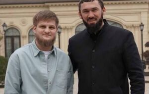 Подання щодо Ахмата Кадирова (на фото зліва) нібито надійшло від Даудова
