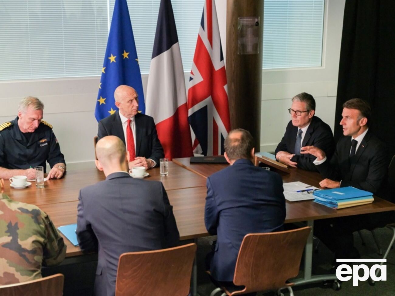 6 січня в Парижі відбудуться переговори за участі спецпредставників президента США і європейських лідерів