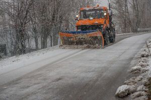 На дорогах, которыми занимается Autostrada, задействованы 340 рабочих и 240 единиц спецтехники