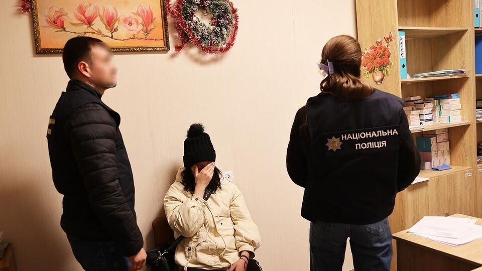 Батьки хотіли за дитину $10 тис.