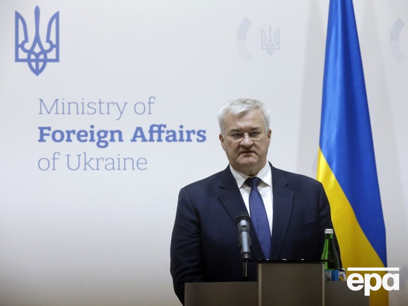 Сибига говорил с Мацинкой о войне в Украине