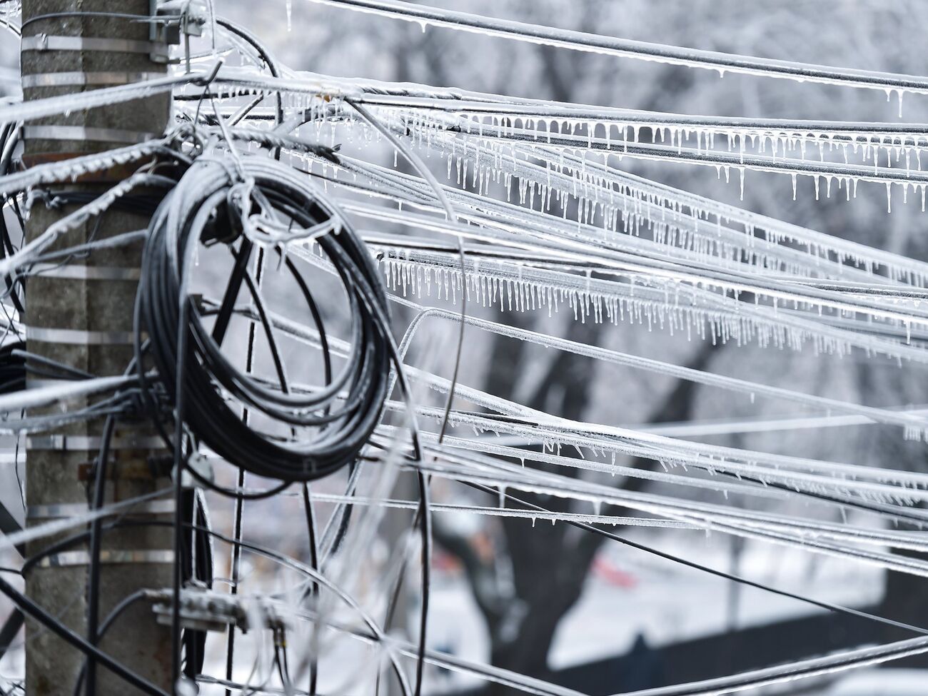 Наибольшей угрозой, по словам Зайченко, все же являются российские атаки