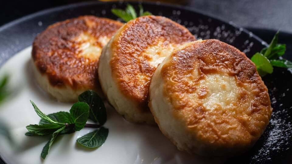 У сырников будет хрустящая корочка