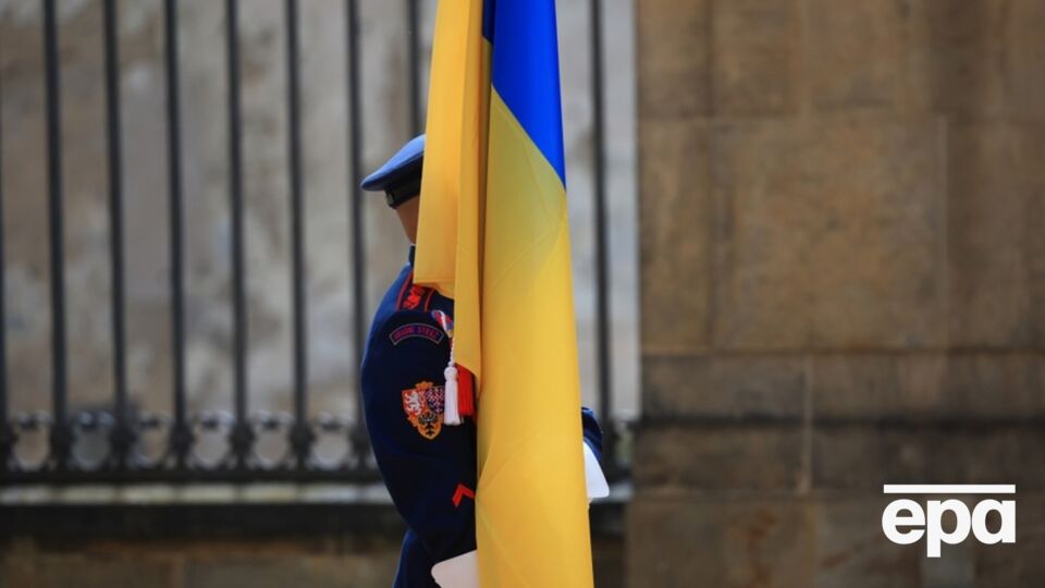 Український прапор вивішуватимуть лише під час важливих подій