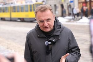 За словами Садового, представники міст, у яких відбулися схожі вимкнення, бояться, що "проти них почнуть ті чи інші дії"