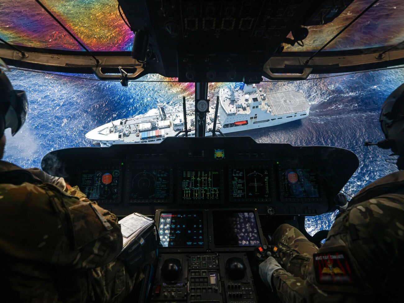 Британська армія допомогла затримати судно в Атлантичному океані