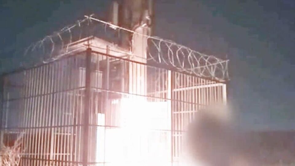 Знищення споруди ускладнило координацію дій окупаційних сил, повідомили в "Атеш"