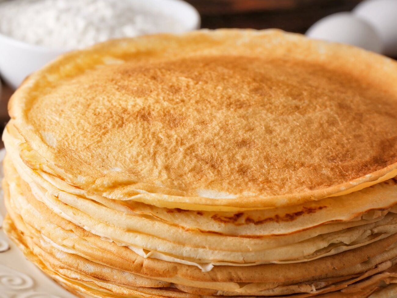 На дві склянки борошна знадобиться стільки ж молока