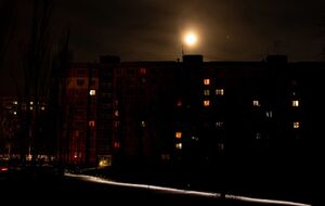 Две области почти полностью оказались без света из-за ударов РФ