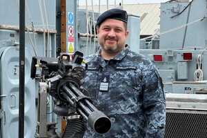 Плетенчук повідомив, що в Азовське море російські кораблі заходили двічі за рік