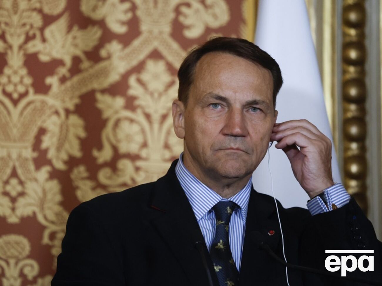 Сикорский рассказал о поддержке Польшей Украины