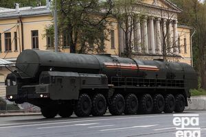 РФ ударила балістичною ракетою середньої дальності "Орєшнік" по Львівській області (на фото – комплекс "Ярс", на базі якого створили "Орєшнік")