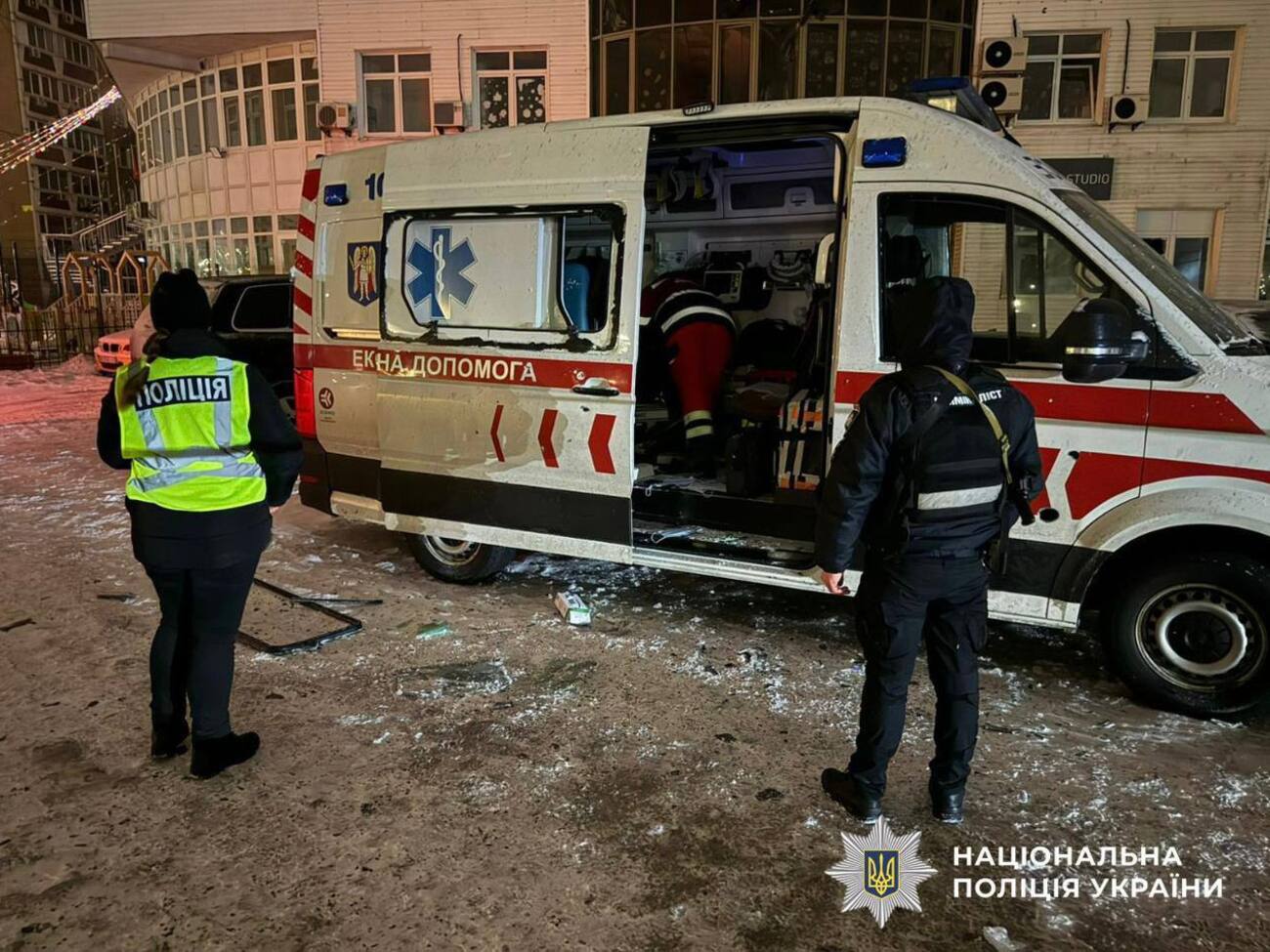 Армия РФ ударила по медикам, оказывавшим помощь пострадавшим в Киеве