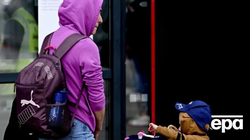 Цель таких российских фейков – запугивание украинцев за границей, сообщили в ЦПД