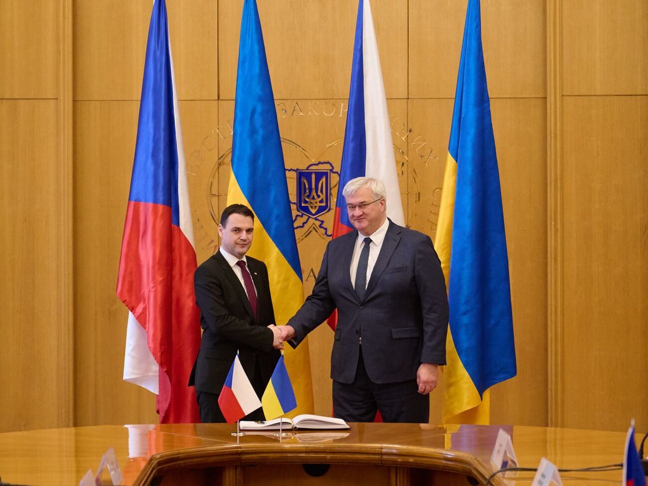 Мацінка 9 січня приїхав до Києва й провів зустріч із Сибігою