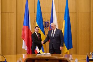 Мацинка 9 января приехал в Киев и провел встречу с Сибигой