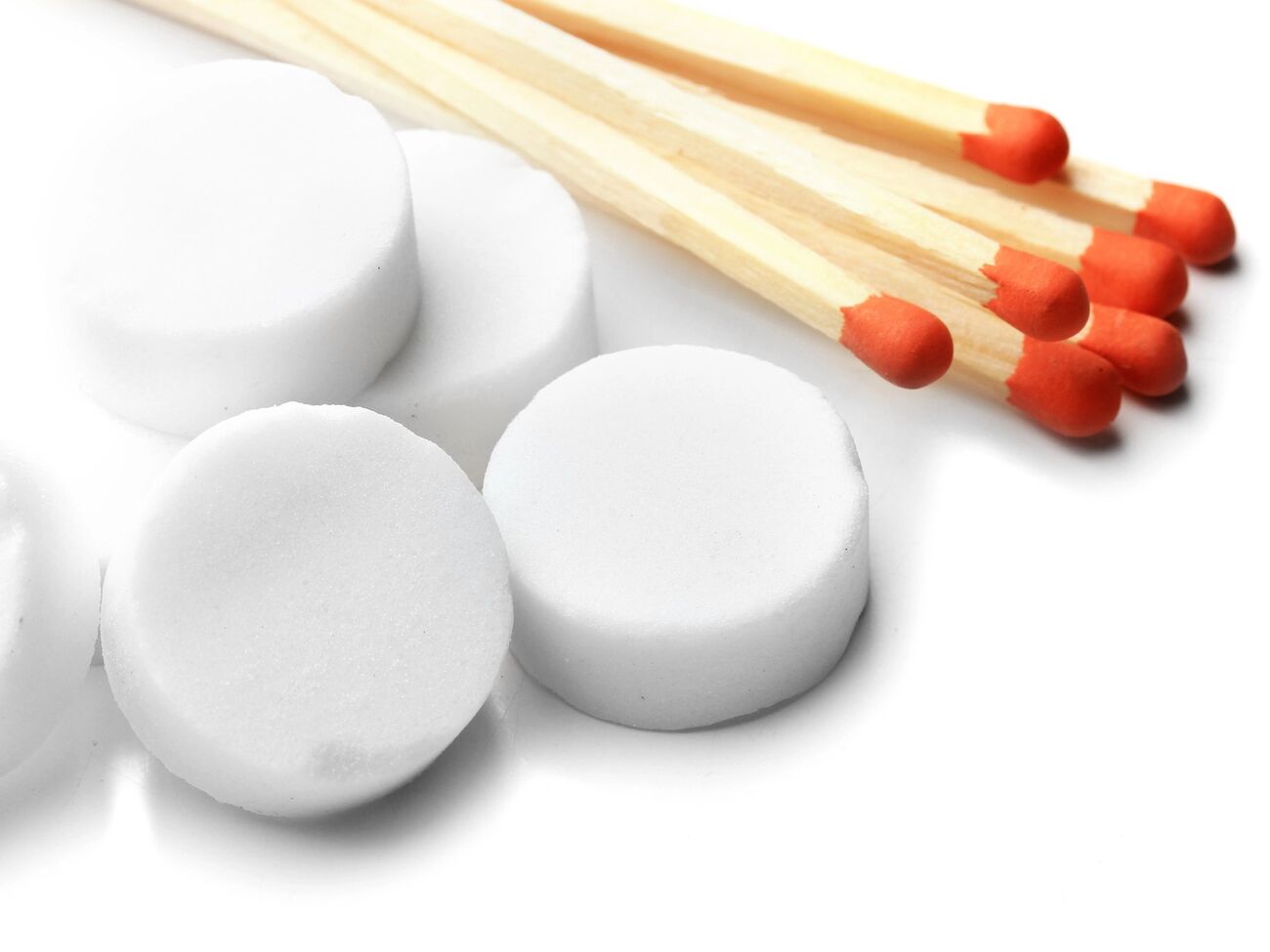 Сухий спирт використовують у портативній печі