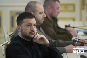 Зеленский считает заявления Кличко "паникерскими"